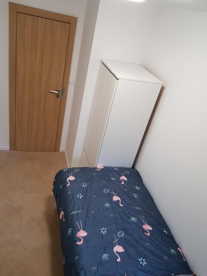Mirrorroom Pl Citycenter Варшава Екстериор снимка